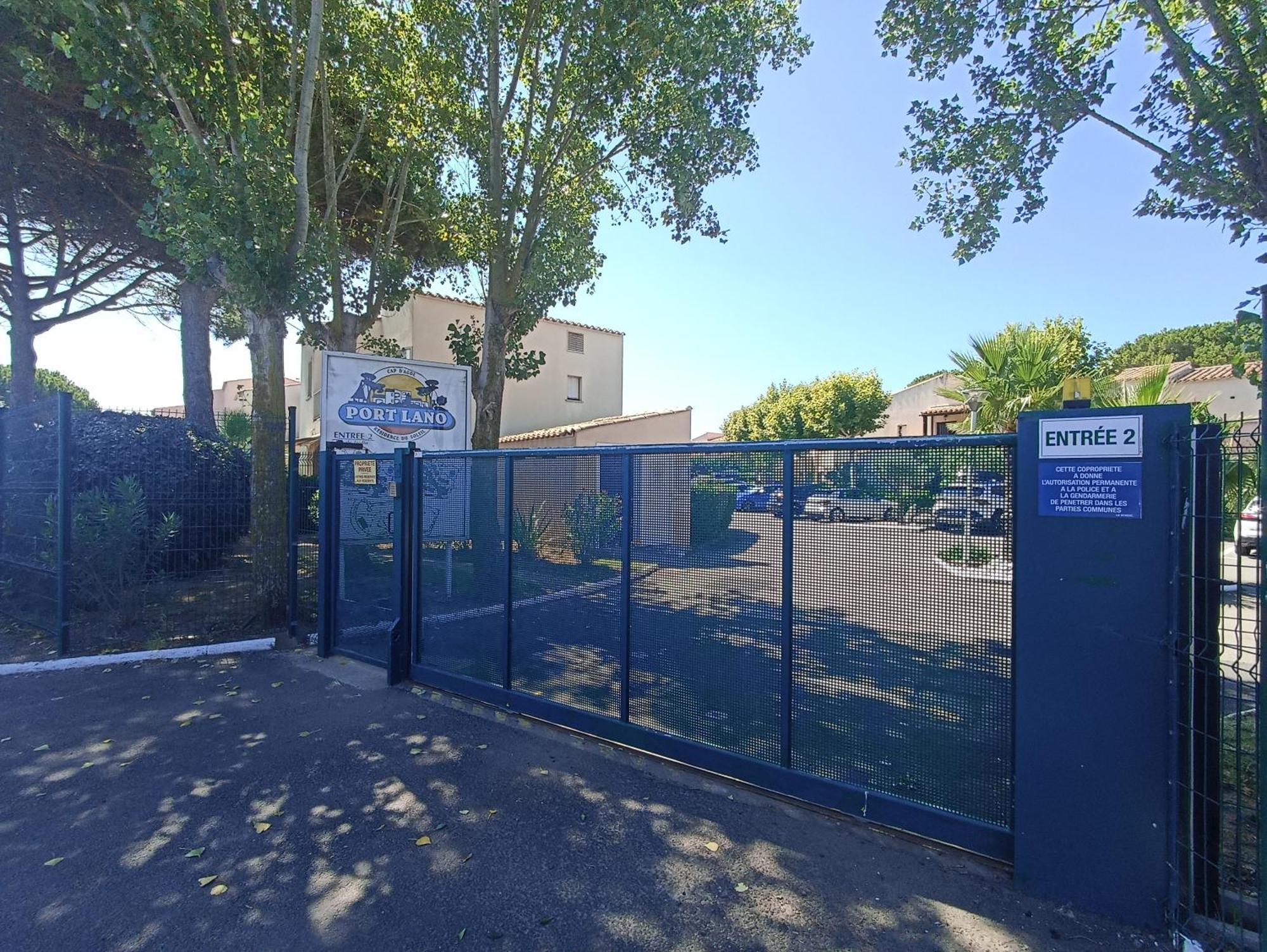 Cap d'Agde T2 avec piscine, tennis et parking. Buitenkant foto